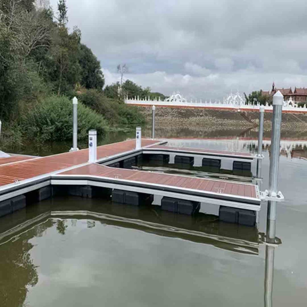 Jembatan Apung Floating Dock